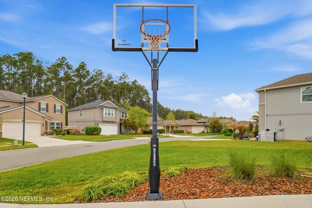 59 LOCHNAGAR MOUNTAIN Drive, St. Johns, FL 32259