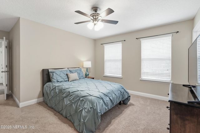 59 LOCHNAGAR MOUNTAIN Drive, St. Johns, FL 32259