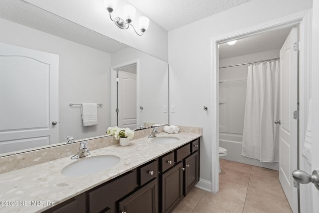 59 LOCHNAGAR MOUNTAIN Drive, St. Johns, FL 32259