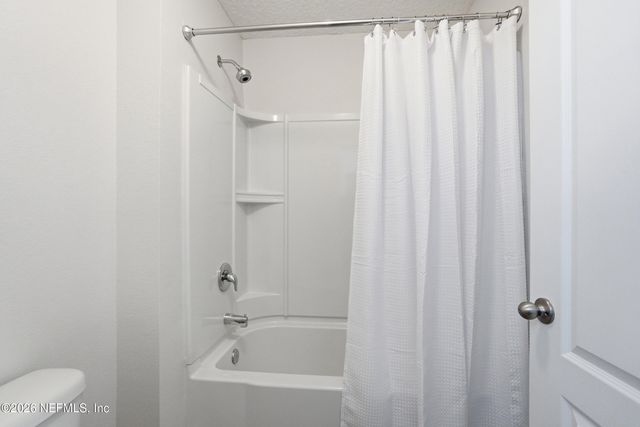 59 LOCHNAGAR MOUNTAIN Drive, St. Johns, FL 32259