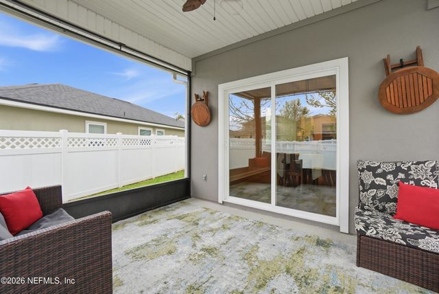 59 LOCHNAGAR MOUNTAIN Drive, St. Johns, FL 32259