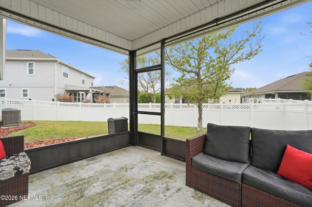 59 LOCHNAGAR MOUNTAIN Drive, St. Johns, FL 32259