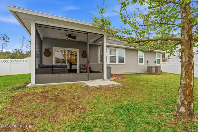 59 LOCHNAGAR MOUNTAIN Drive, St. Johns, FL 32259