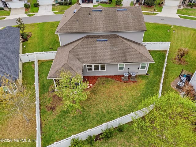 59 LOCHNAGAR MOUNTAIN Drive, St. Johns, FL 32259