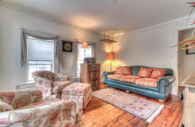 41 Lawrence Hill Road, Weston, VT 05161