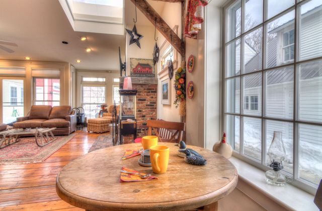 41 Lawrence Hill Road, Weston, VT 05161