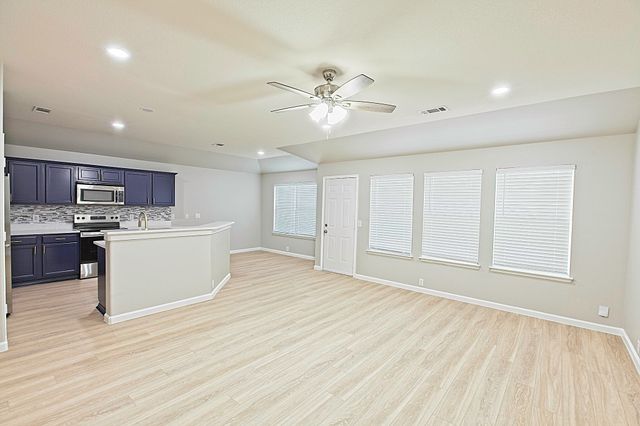 1909 Morning Dove, Aubrey, TX 76227