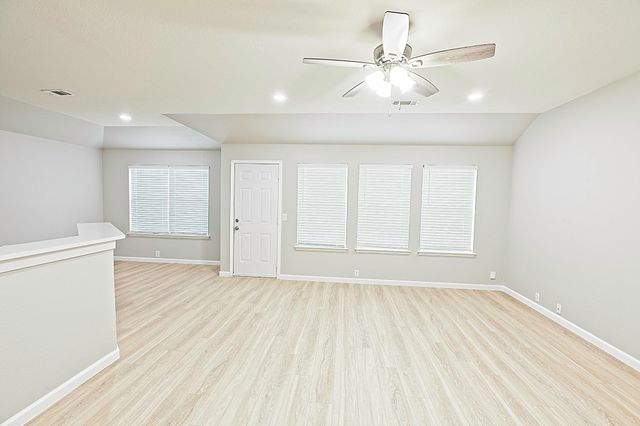 1909 Morning Dove, Aubrey, TX 76227