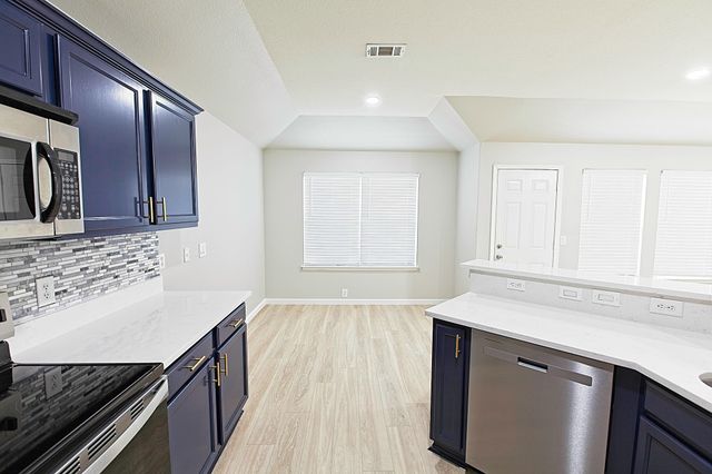 1909 Morning Dove, Aubrey, TX 76227