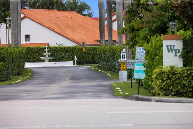 13504 Fountain View Boulevard, Wellington, FL 33414