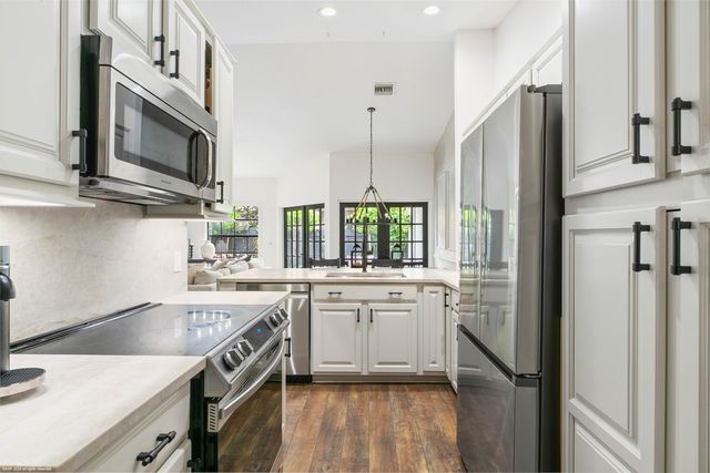 13504 Fountain View Boulevard, Wellington, FL 33414