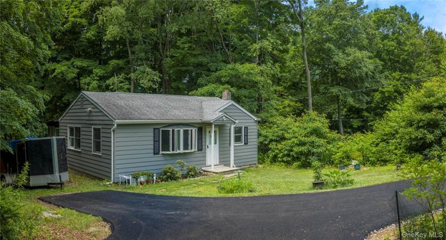 28 Birch Terrace, Pawling, NY 12564