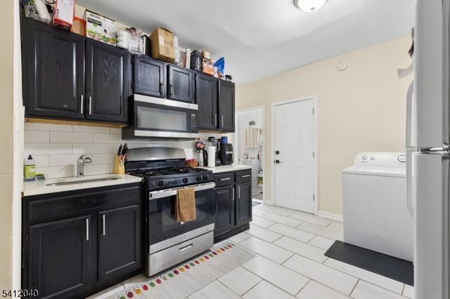 447 S 17Th St, Newark City, NJ 07103