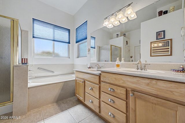 9728 E GOLDEN Street, Mesa, AZ 85207