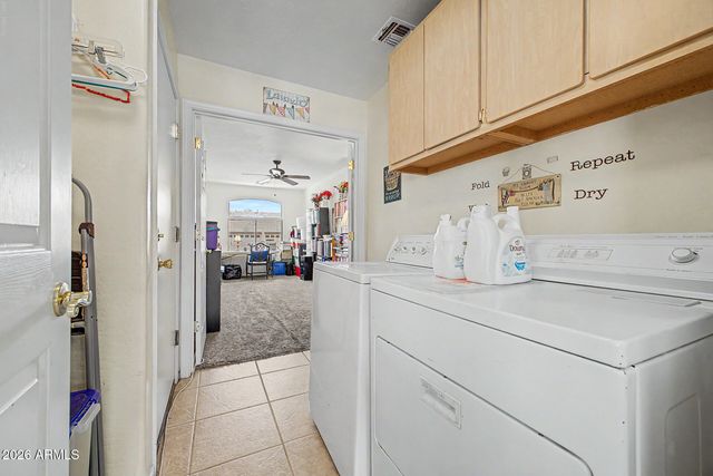 9728 E GOLDEN Street, Mesa, AZ 85207