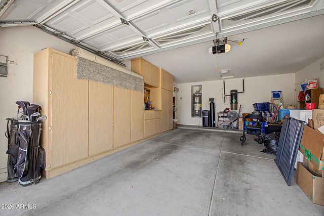 9728 E GOLDEN Street, Mesa, AZ 85207