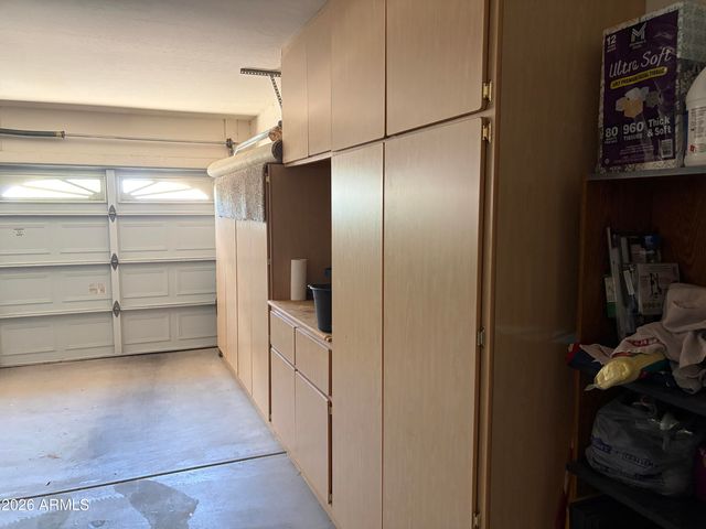 9728 E GOLDEN Street, Mesa, AZ 85207