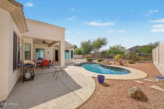 9728 E GOLDEN Street, Mesa, AZ 85207