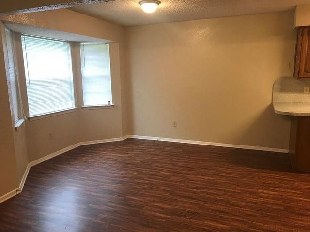 721 Lindenwood Drive, Lancaster, TX 75134