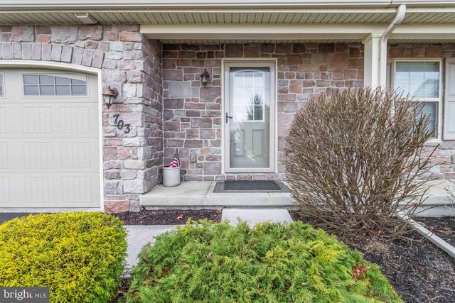 703 JONATHAN COURT, Mechanicsburg, PA 17055