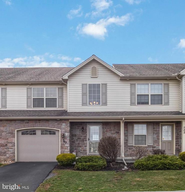 703 JONATHAN COURT, Mechanicsburg, PA 17055