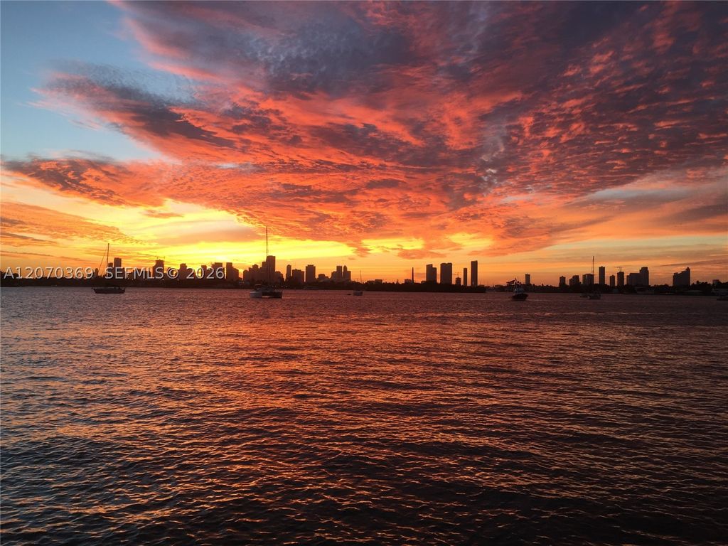 1500 Bay Rd 618S, Miami Beach, FL 33139