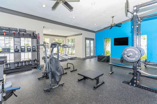 265 N El Dorado Blvd 512, Webster, TX 77598