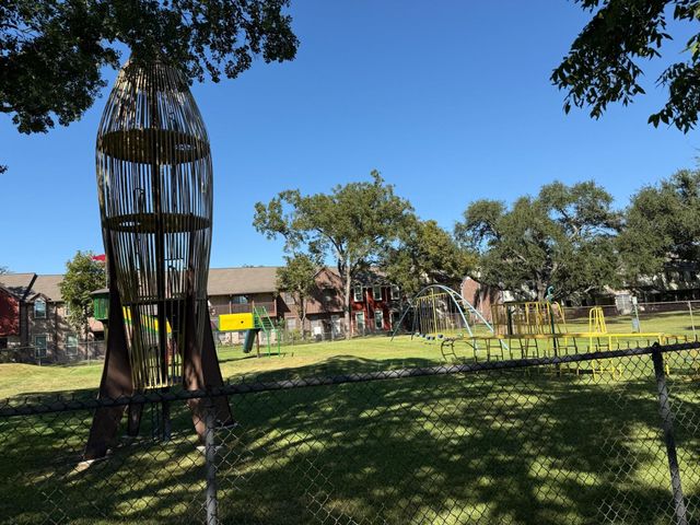 10372 Hammerly Boulevard 25, Houston, TX 77043