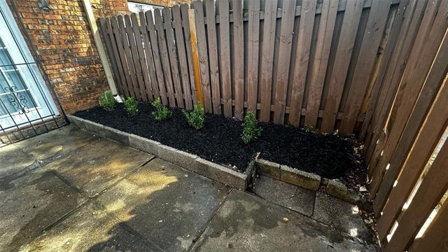 10372 Hammerly Boulevard 25, Houston, TX 77043