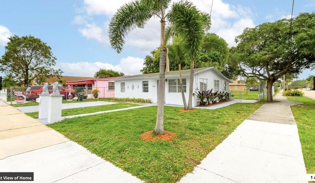 145 SW 13th Avenue, Delray Beach, FL 33444
