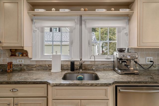 148 Furnace Brook Parkway, Quincy, MA 02169