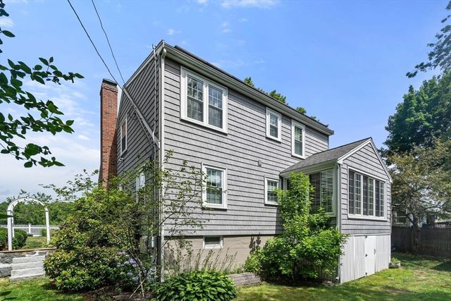 148 Furnace Brook Parkway, Quincy, MA 02169