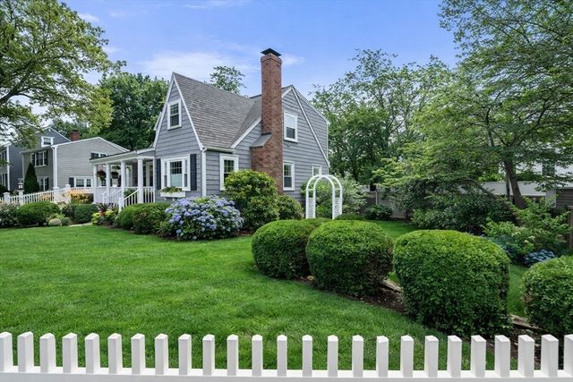 148 Furnace Brook Parkway, Quincy, MA 02169