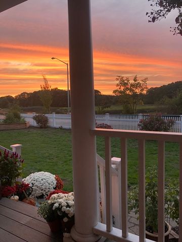 148 Furnace Brook Parkway, Quincy, MA 02169