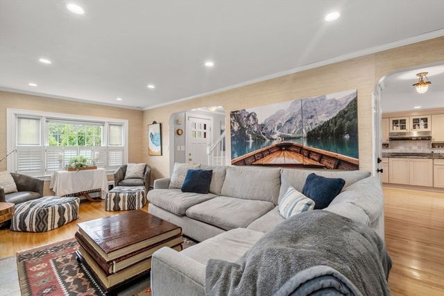 148 Furnace Brook Parkway, Quincy, MA 02169