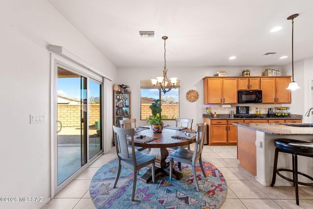 4292 W Thunder Ranch Place, Marana, AZ 85658