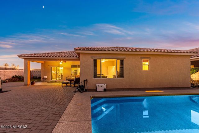 4292 W Thunder Ranch Place, Marana, AZ 85658