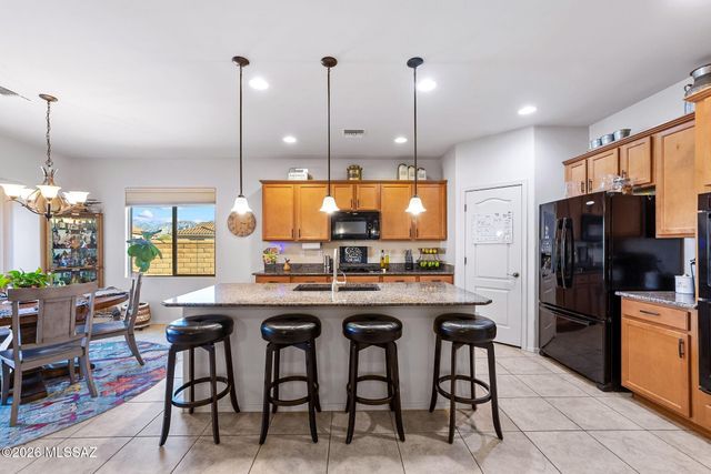 4292 W Thunder Ranch Place, Marana, AZ 85658