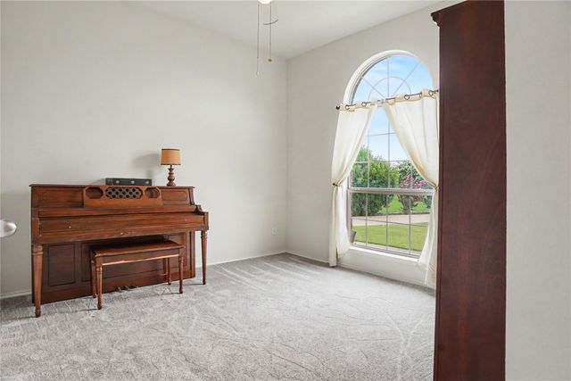 178 Chazlynn Court, Waxahachie, TX 75165