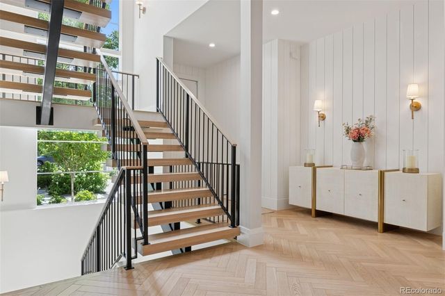 35 S Elm Street, Denver, CO 80246