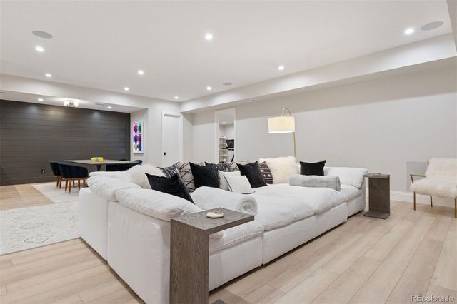 35 S Elm Street, Denver, CO 80246