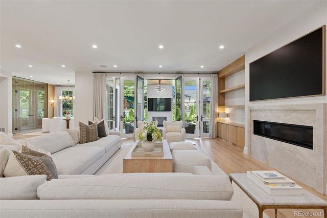 35 S Elm Street, Denver, CO 80246