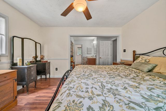 1145 FARMINGTON RD, Hardy, VA 24101