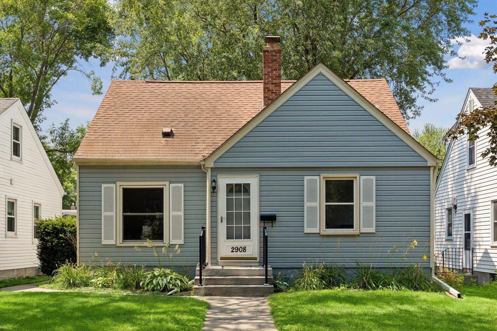 2908 Hampshire Avenue S, Saint Louis Park, MN 55426 — exterior
