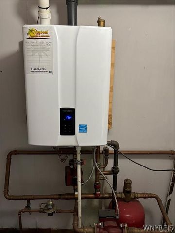 192 Cass Avenue, Cheektowaga, NY 14206