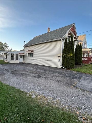 192 Cass Avenue, Cheektowaga, NY 14206