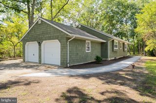 1425 FORECASTLE AVE, Manahawkin, NJ 08050