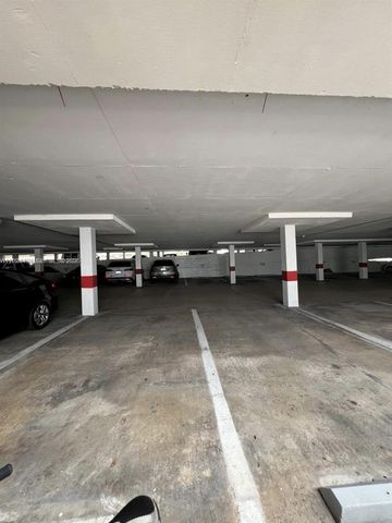 19380 Collins Ave 1402, Sunny Isles Beach, FL 33160