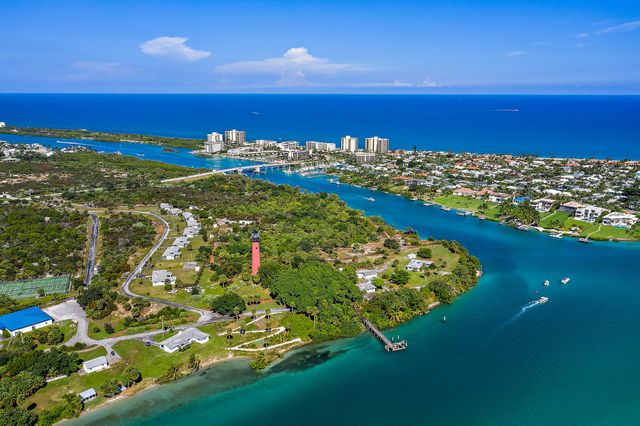 225 Beach Road 401, Tequesta, FL 33469