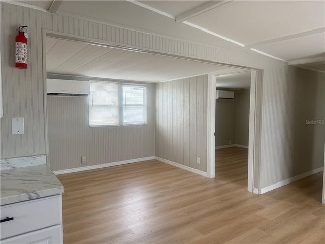 512 51ST AVENUE DRIVE W, Bradenton, FL 34207